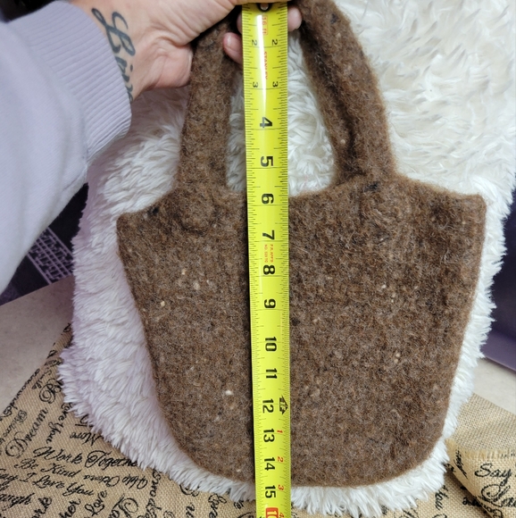 Handcrafted brown felted Wool bag has a flower applique not yet attache - Picture 3 of 6